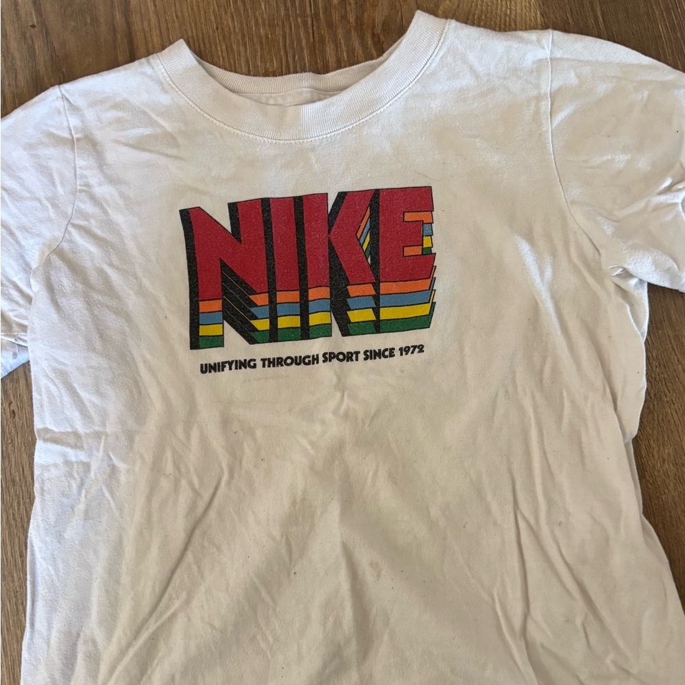 NIKA Cream Graphic Tee